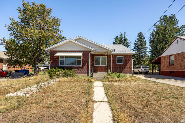 Property Photo: 80 N 500 W UT 84321