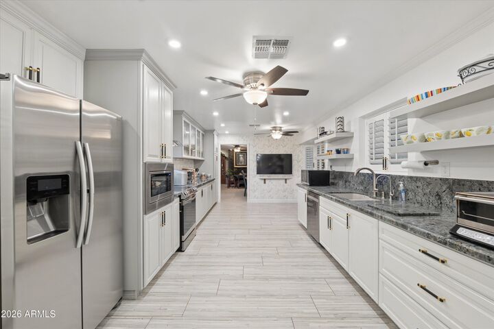 Property Photo:  5738 N 24th Street  AZ 85016 