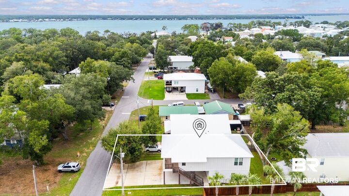 Property Photo: 5332 E Perdido Avenue AL 36561