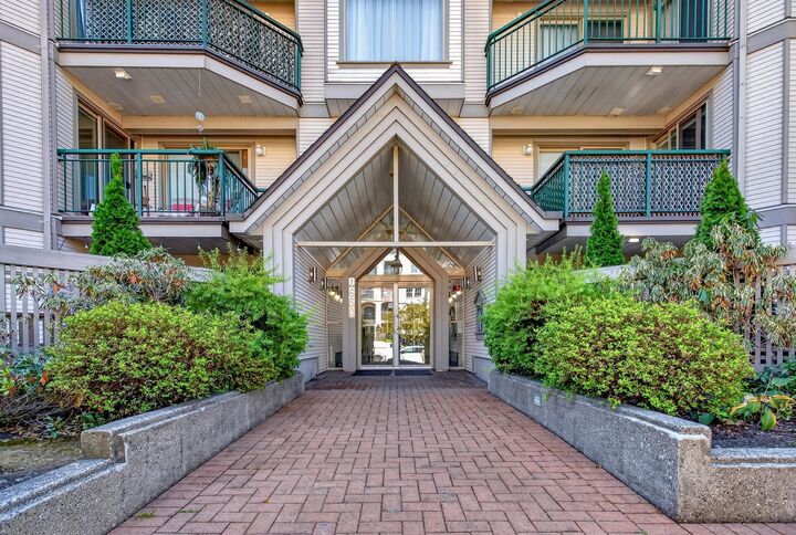 Property Photo:  1650 Grant Avenue 306  BC V3B 7V2 