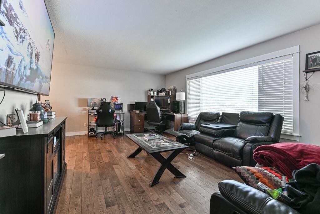 Photo de la propriété:  46512 Brice Road  BC V2P 3V5 