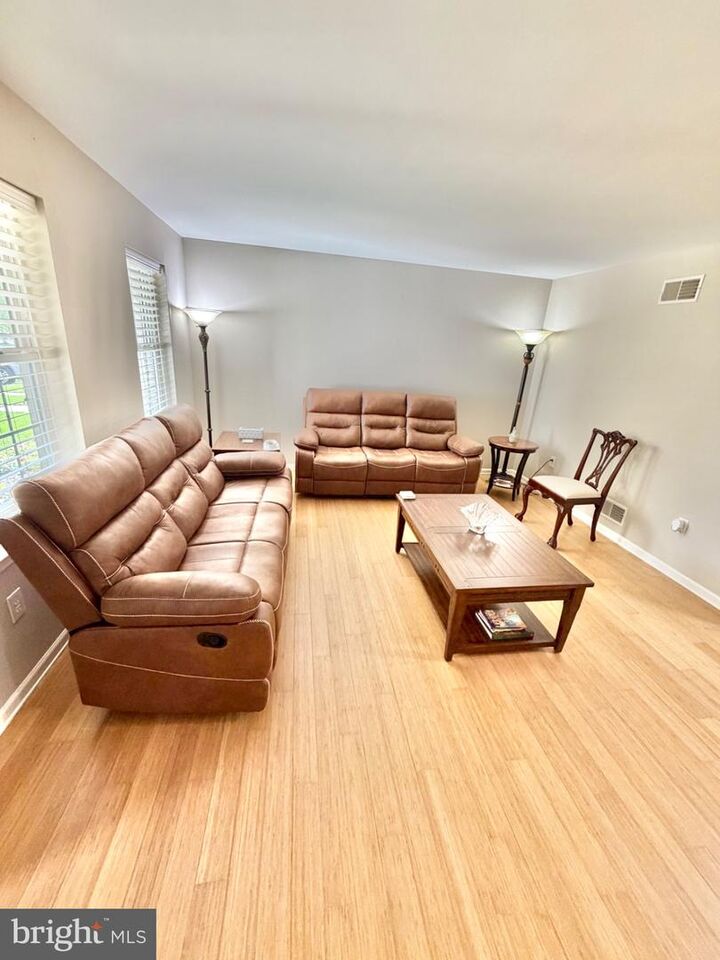 Property Photo:  572 E Wood Duck Drive  PA 17545 