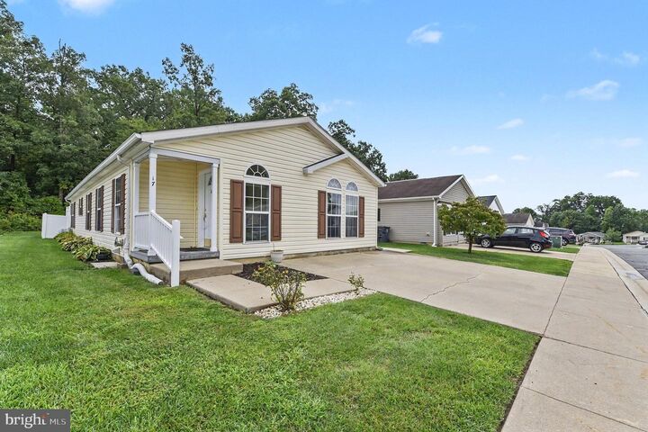 Property Photo:  17 Cinnamon Drive  MD 21918 