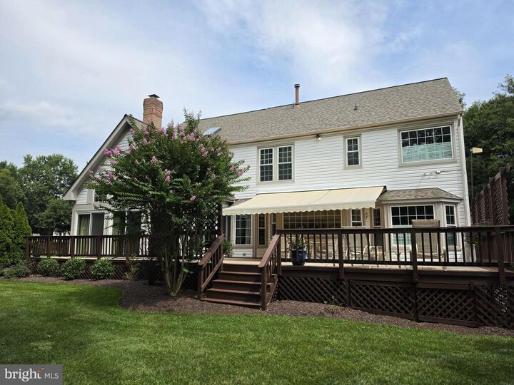 Property Photo: 15601 Meherrin Drive VA 20120