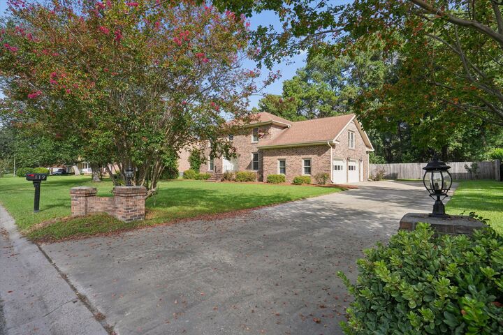 Property Photo:  119 Tyvola Drive  SC 29485 