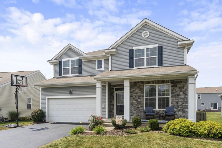 Property Photo:  2425 Angelfire Drive  OH 43123 