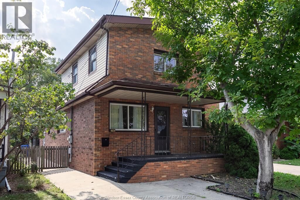 Property Photo: 1761 Benjamin Avenue ON N8X 4N7