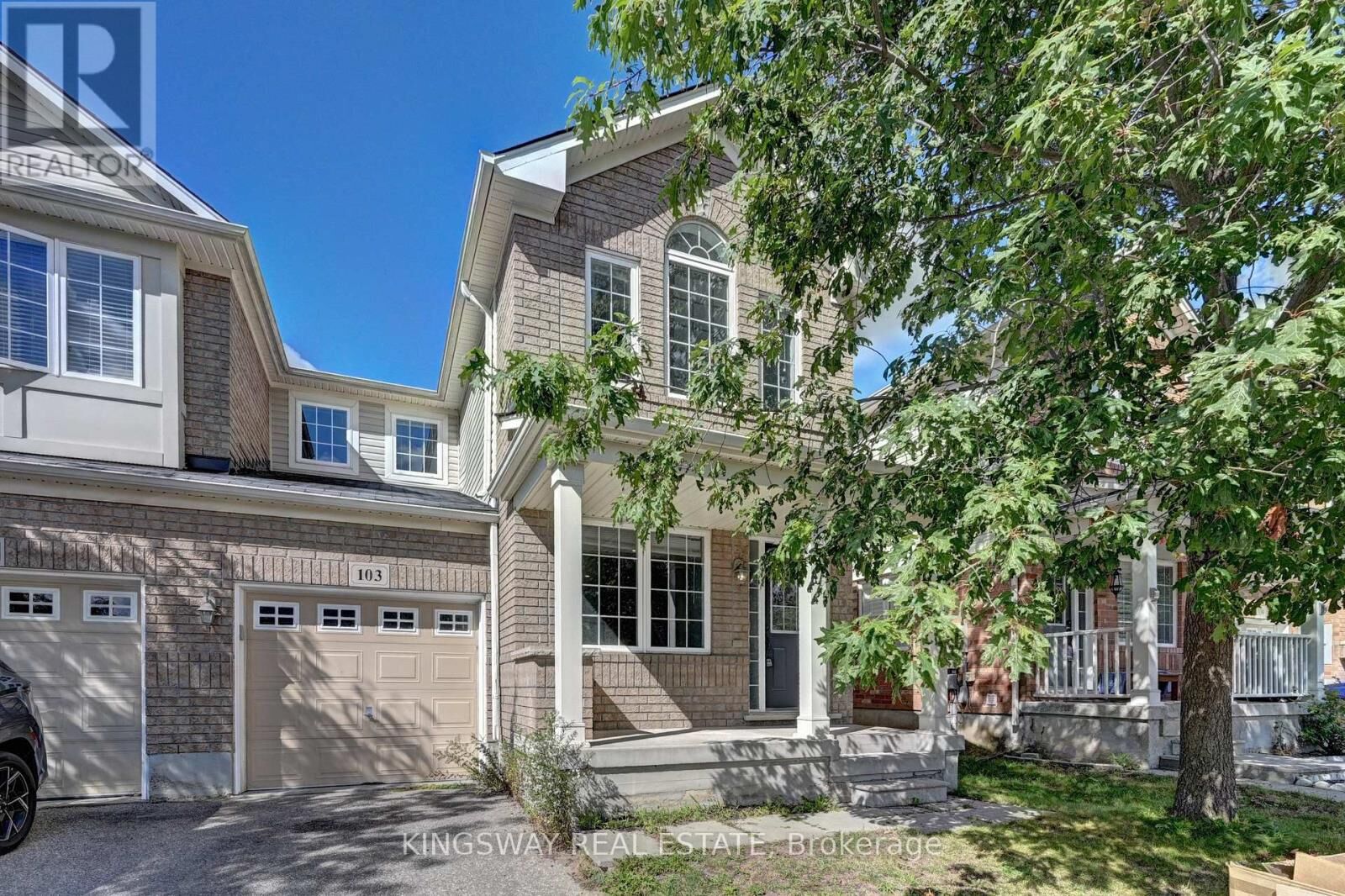 Property Photo:  103 Blackbird Circle  ON N3C 0A9 