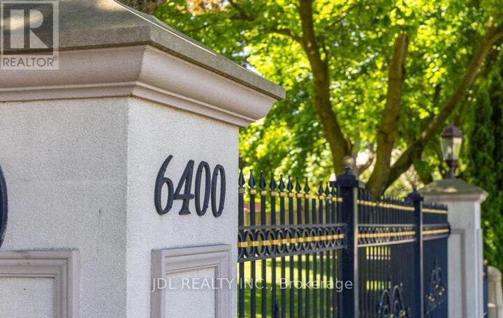 Property Photo: 6400 Huggins Street 908 ON L2J 3G5