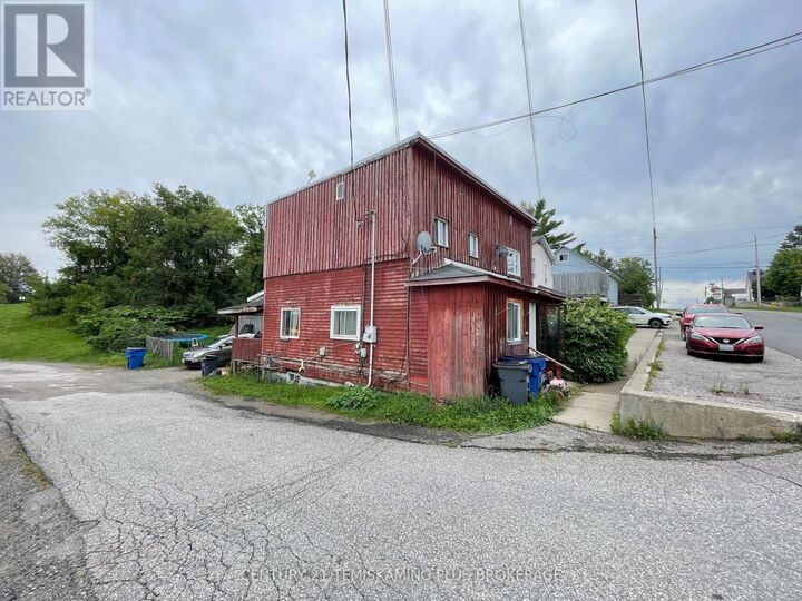 Property Photo:  49 Cobalt Street  ON P0J 1C0 