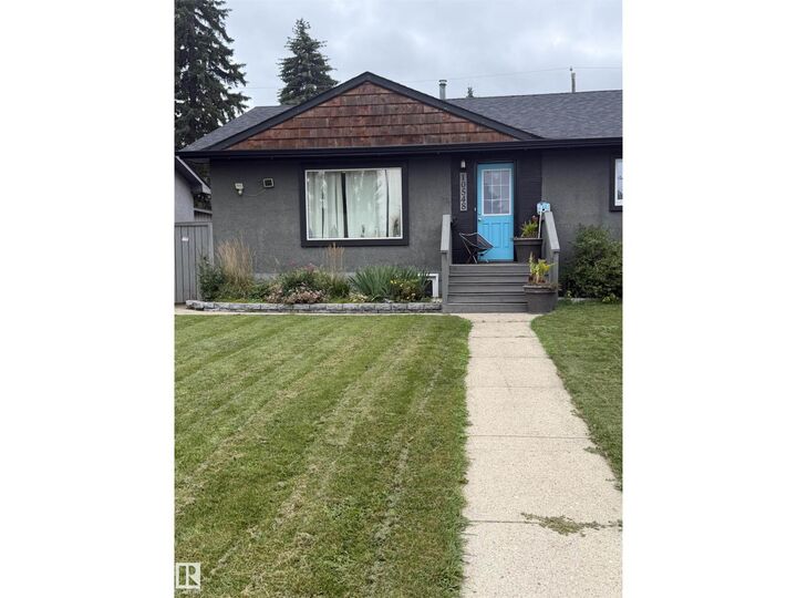 Property Photo:  10548 40 St NW  AB T6A 1T1 
