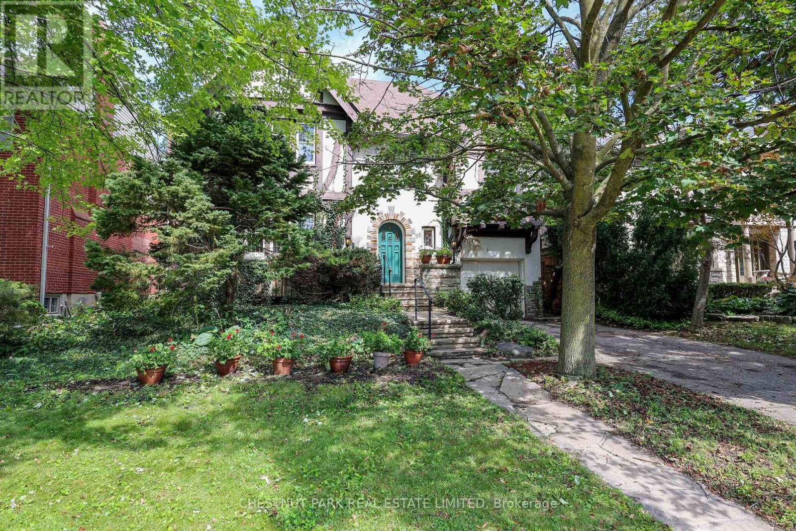 Property Photo:  98 St. Leonards Avenue  ON M4N 1K5 