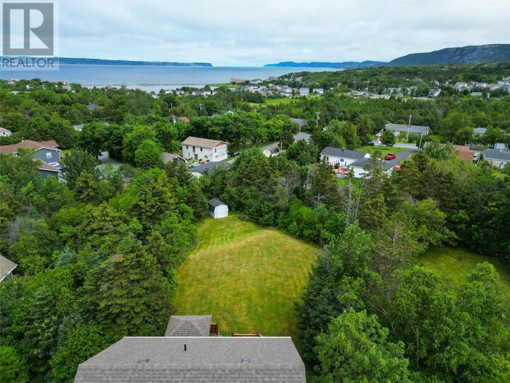 Property Photo: 18 Mercers Road NL A1W 4M5