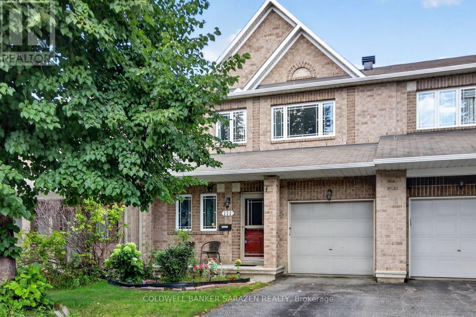 Photo de la propriété: 111 Harbour View Street ON K2G 6Z7