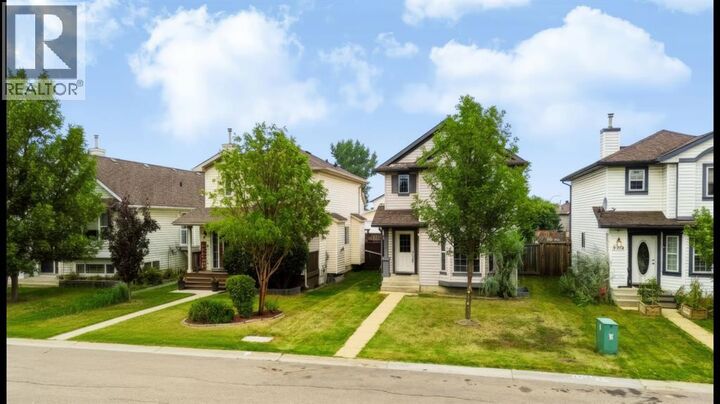 Property Photo: 225 Campbell Crescent AB T9K 2N3