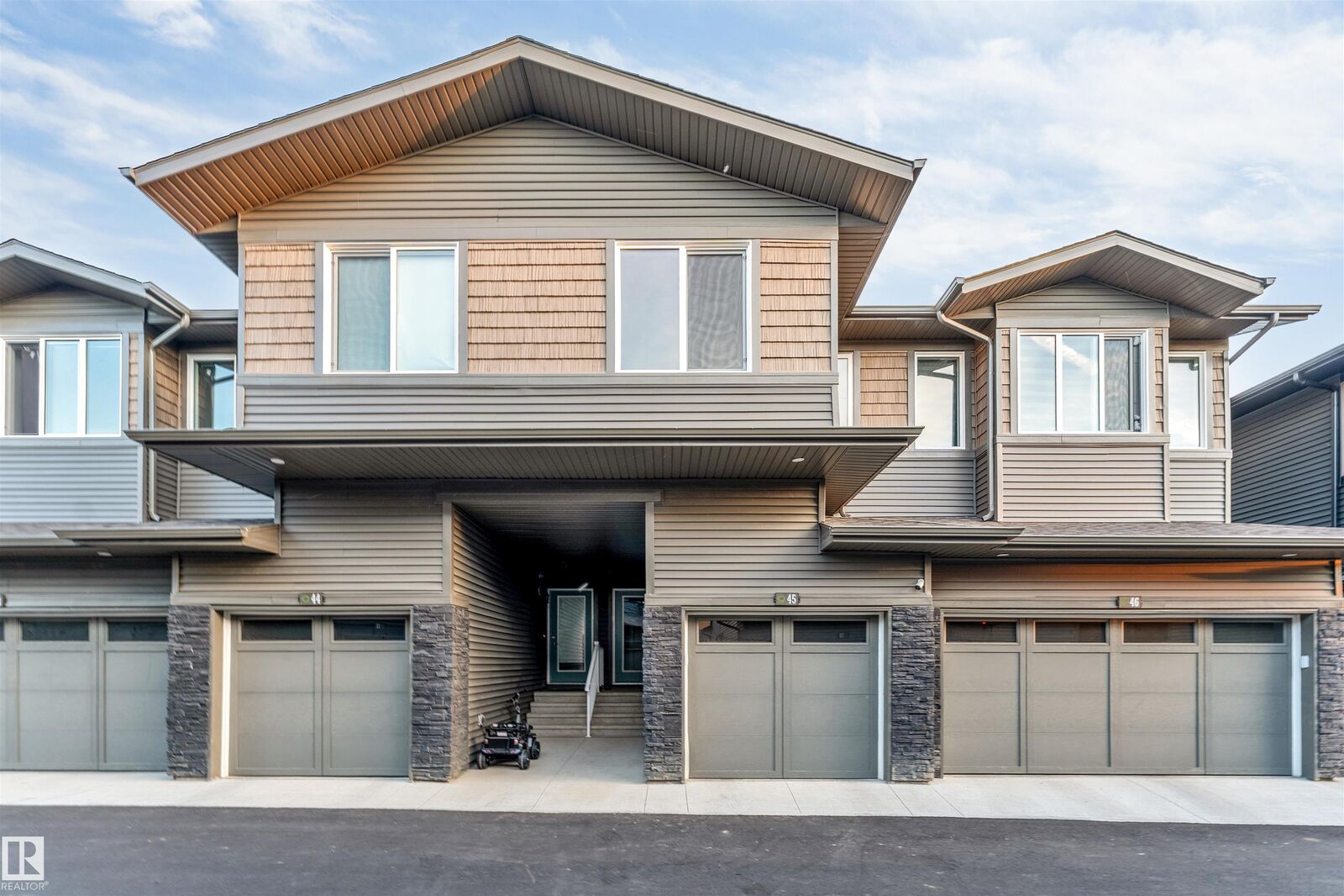 Property Photo:  2710 66 Street SW 45  AB T6X 3H4 
