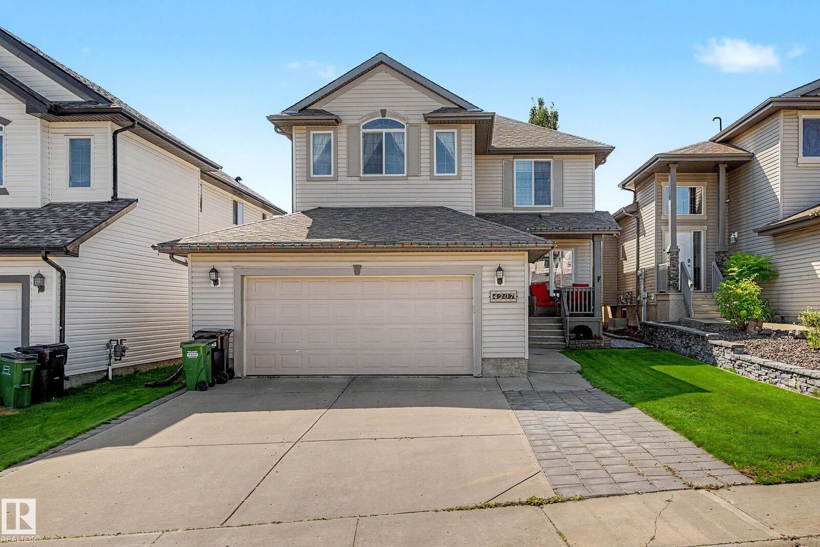 Property Photo:  4207 157 Avenue NW  AB T5Y 0C9 