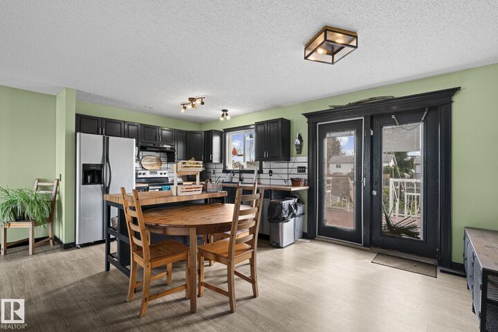 Property Photo:  34 Spruce Meadow Lane  AB T0A 0K0 