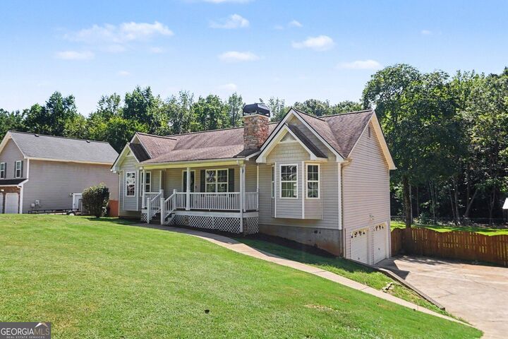Property Photo: 163 Meadow Spring Court GA 30179