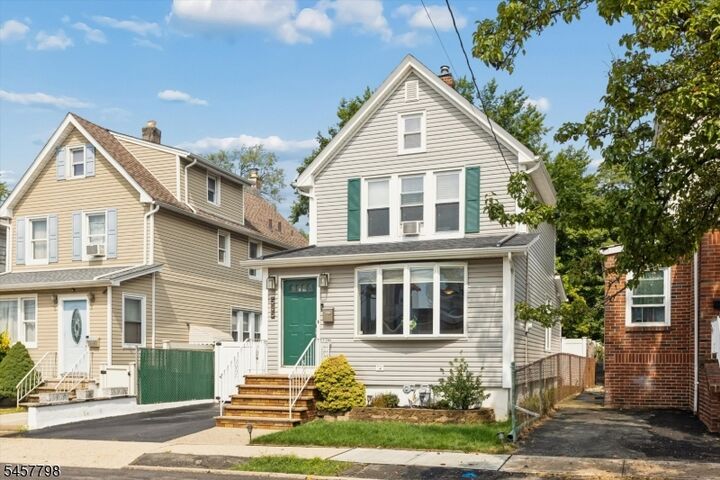 Property Photo:  535 Freeman St  NJ 07071 