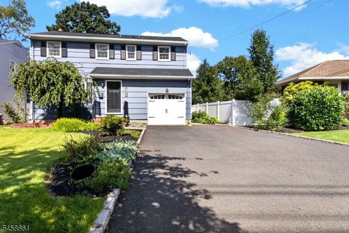 Property Photo:  2527 Mountain Ave  NJ 07076 