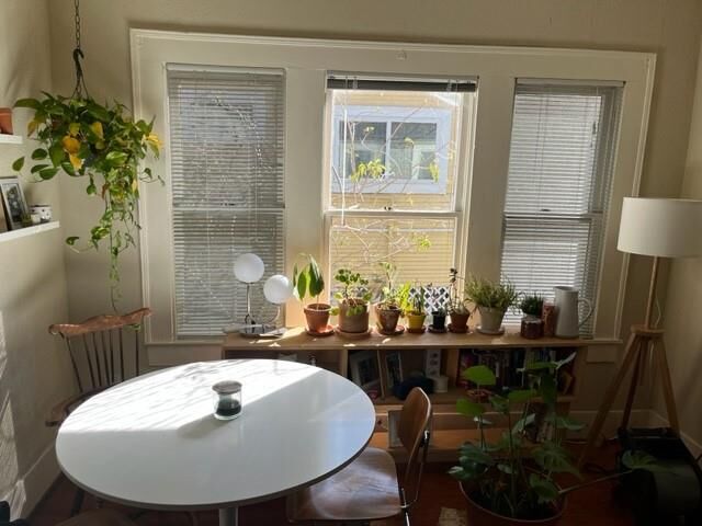 Property Photo: 303 Northwood Street TX 77009