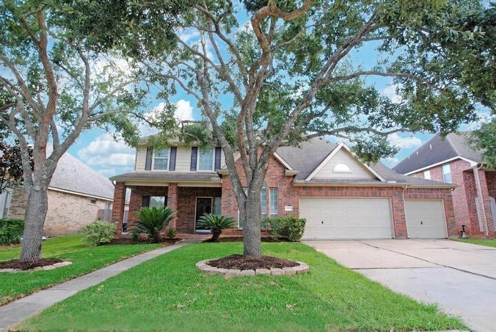Property Photo:  6123 Baron Hill Lane  TX 77479 