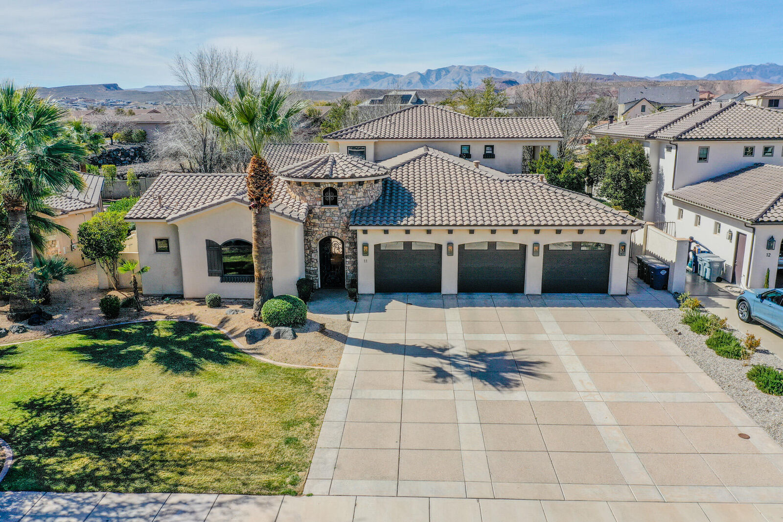 Property Photo: 470 N Country Ln 11 UT 84765