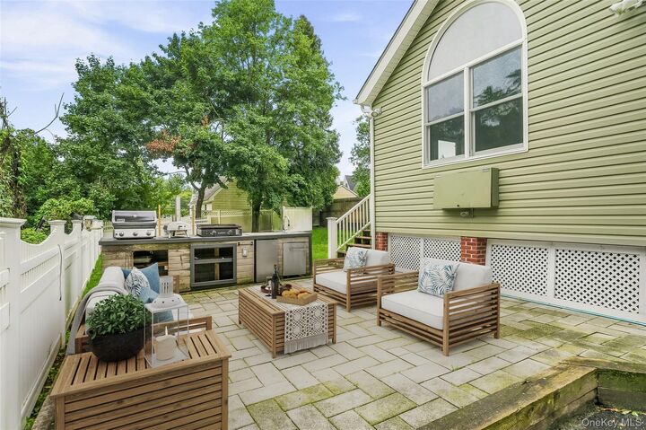 Property Photo:  38 Union Street  NY 10510 