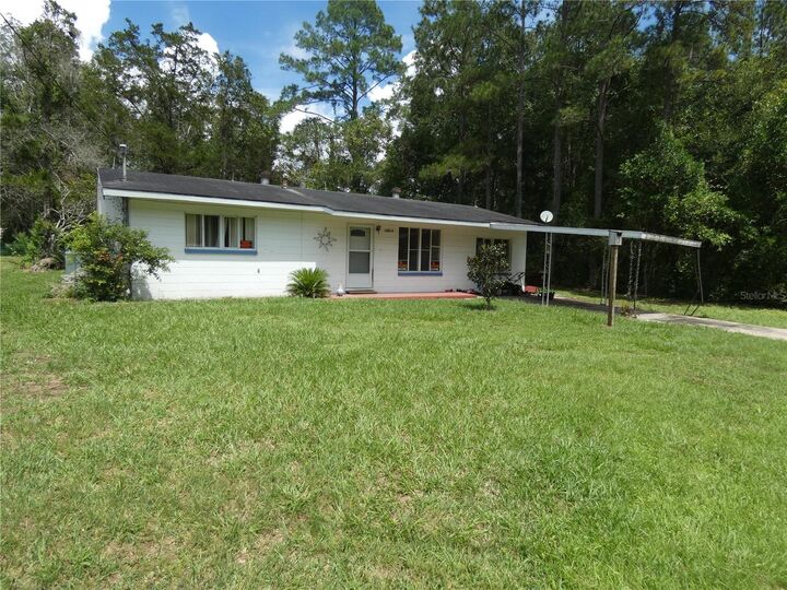 Property Photo:  20919 SW Robin Drive  FL 34431 