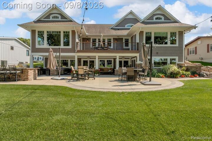 Property Photo: 16128 Silvercrest Drive MI 48430 9154