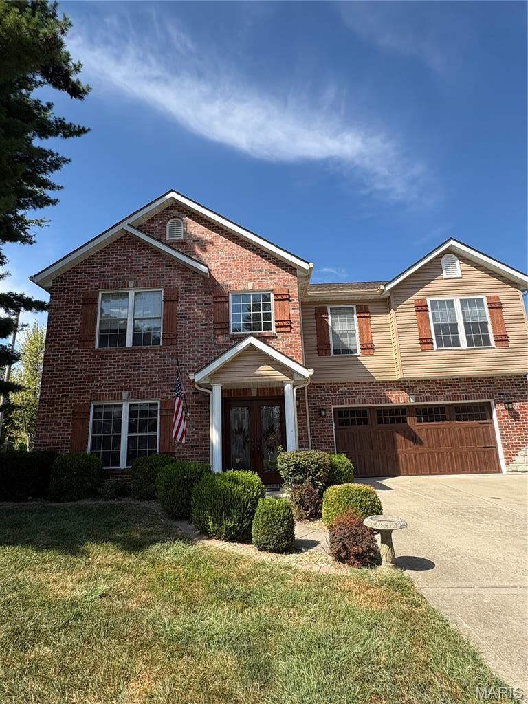 Property Photo:  1126 E 3rd Street  IL 62269 