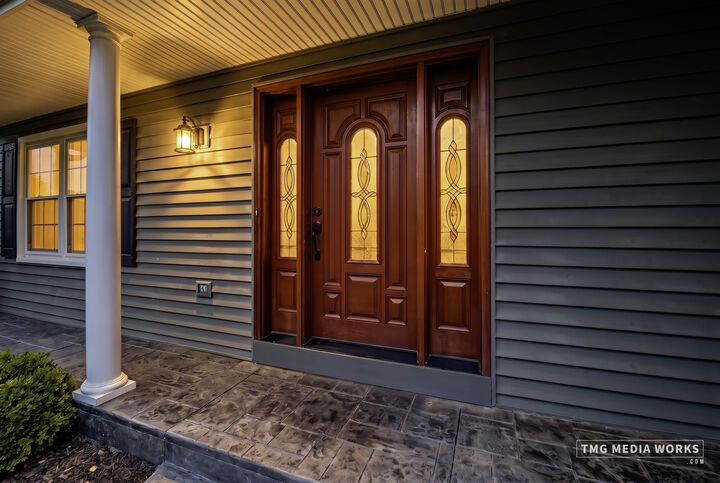 Property Photo:  2820 Springdale Circle  IL 60564 
