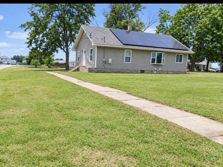 Property Photo: 603 Union Avenue IL 62927