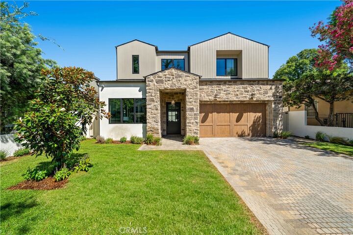 Property Photo: 4538 Wortser Avenue CA 91604
