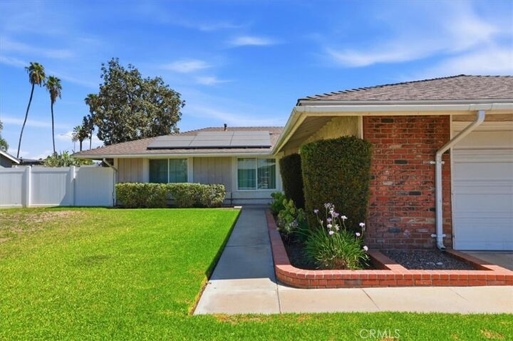 Property Photo: 2877 Sulky Court CA 92504