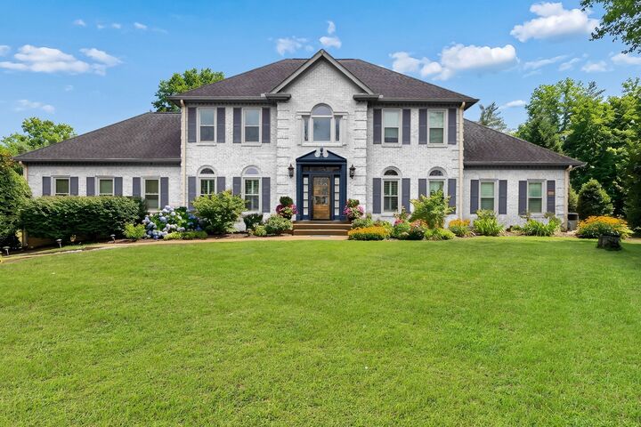 Property Photo:  1412 Arrowhead Dr  TN 37027 
