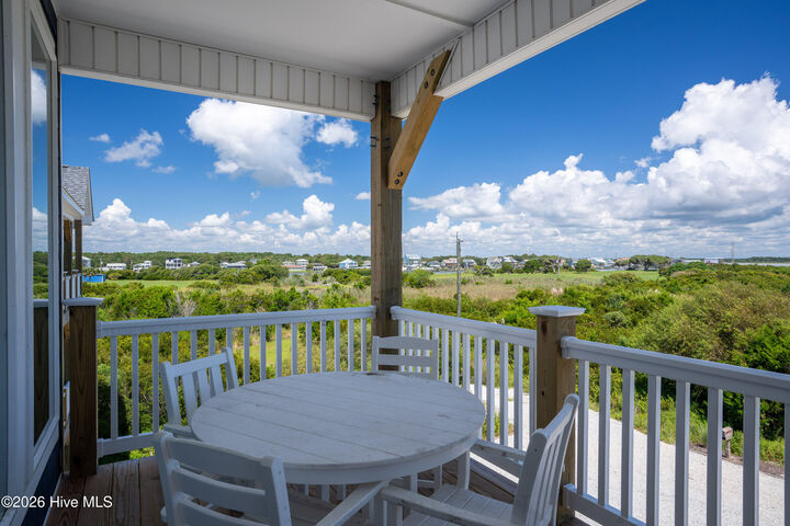 Property Photo:  113 Lacosta Place  NC 28460 