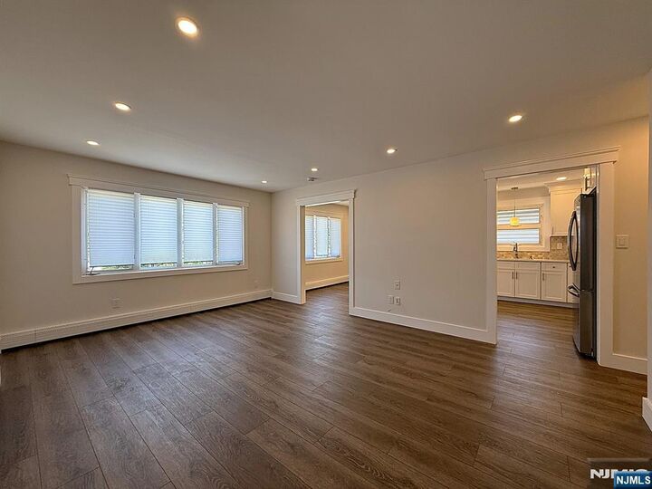 Property Photo:  682 Valley Brook Avenue 2  NJ 07071 
