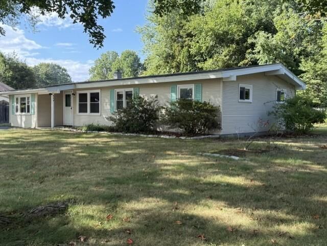 Property Photo:  6 Sanborn Road  NH 03842 