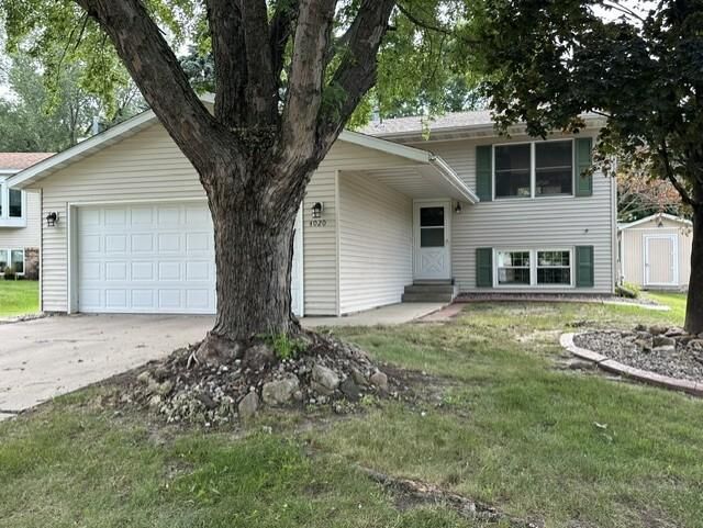 Property Photo:  4020 Baffin Lane NE  MN 55906 