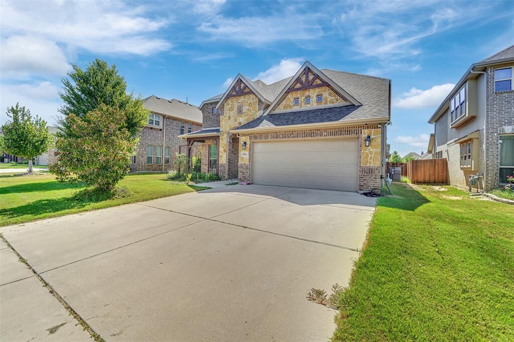 Property Photo:  2743 Chimney Rock Road  TX 76028 