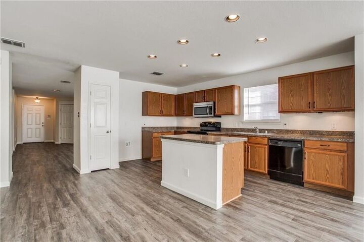 Property Photo: 14816 S Spring Ridge Circle TX 75180