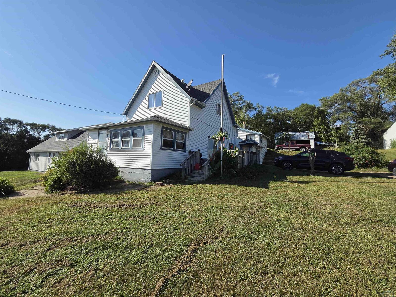 Property Photo:  705 Smith St.  NE 68757 