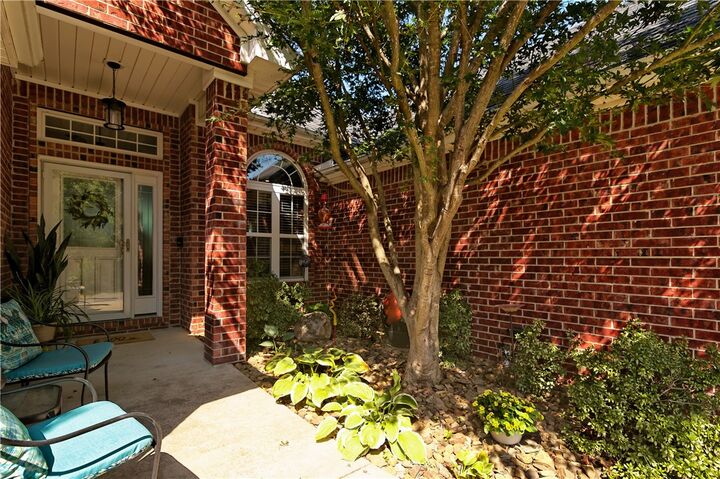 Property Photo:  6 Merritt Circle  AR 72714 