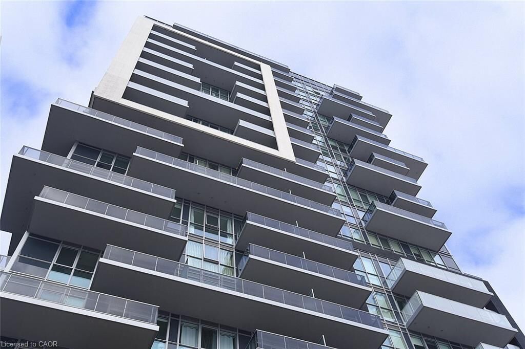 Property Photo:  2093 Fairview Street 1103  ON L7R 2C8 
