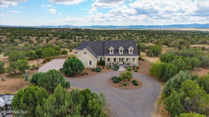 Property Photo:  6701 W Rambling Road  AZ 86305 
