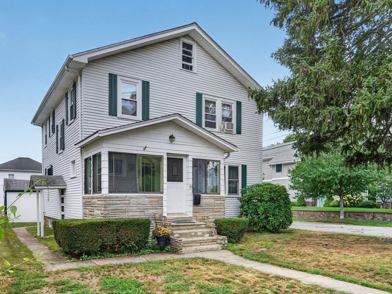 Property Photo: 19 Wilson Rd MA 02180