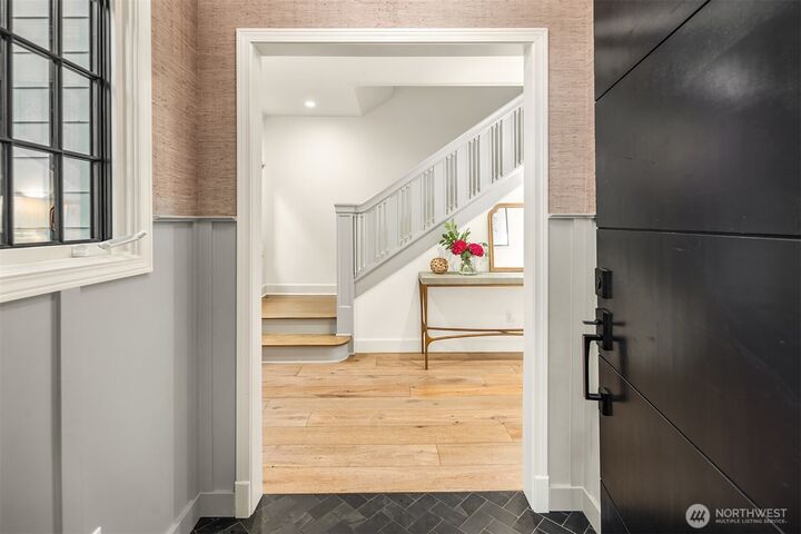 Property Photo: 23 Prospect Street WA 98109