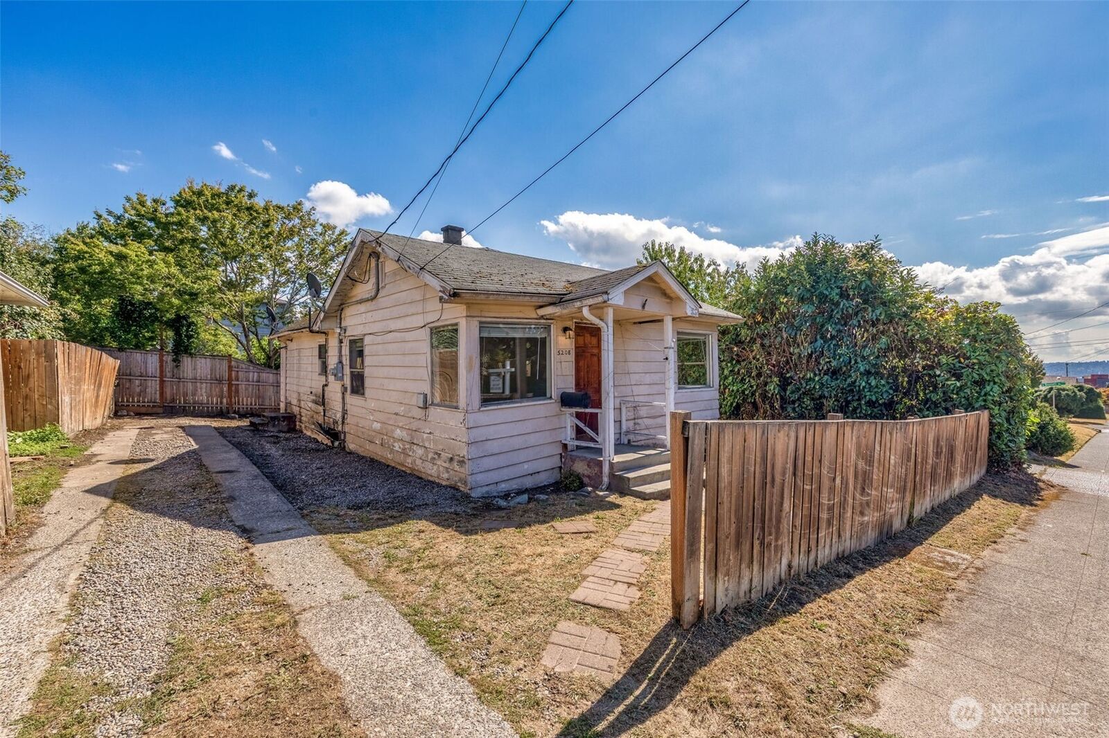 Property Photo:  5208  15th Avenue S  WA 98108 